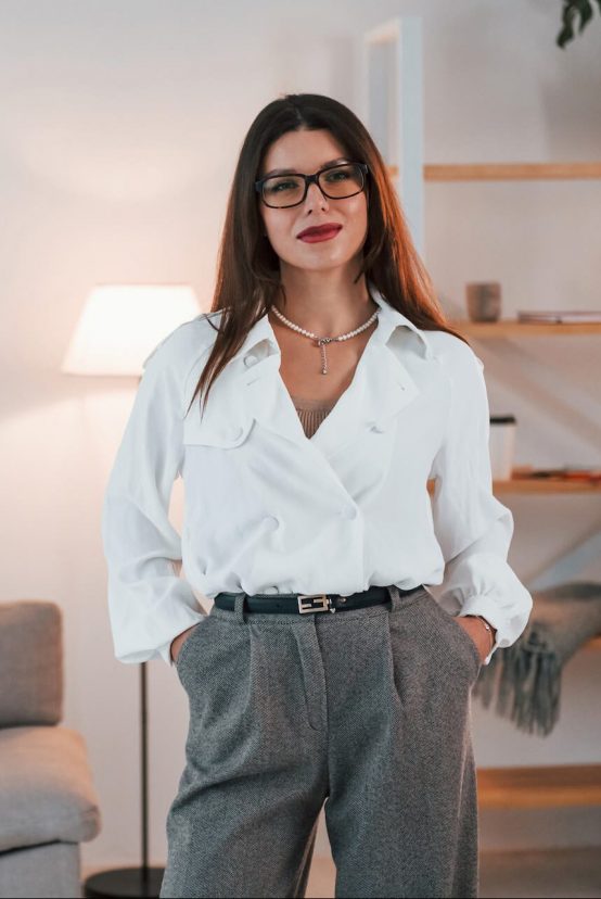 business-woman-in-formal-clothes-is-indoors-posing-2022-02-03-20-54-43-utc-e1658640068634.jpg business-woman-in-formal-clothes-is-indoors-posing-2022-02-03-20-54-43-utc-e1658640068634.jpg